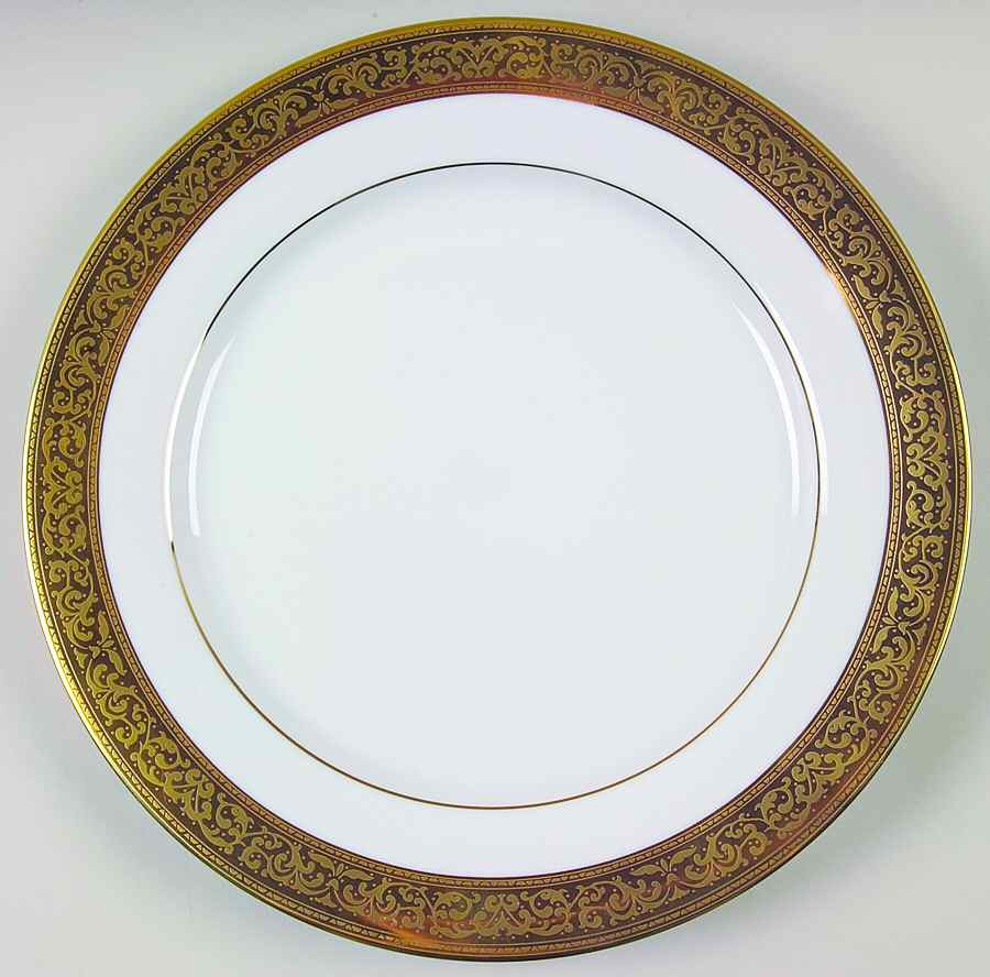 Magnificence 12" Chop Plate (Round Platter) by Muirfield-1
