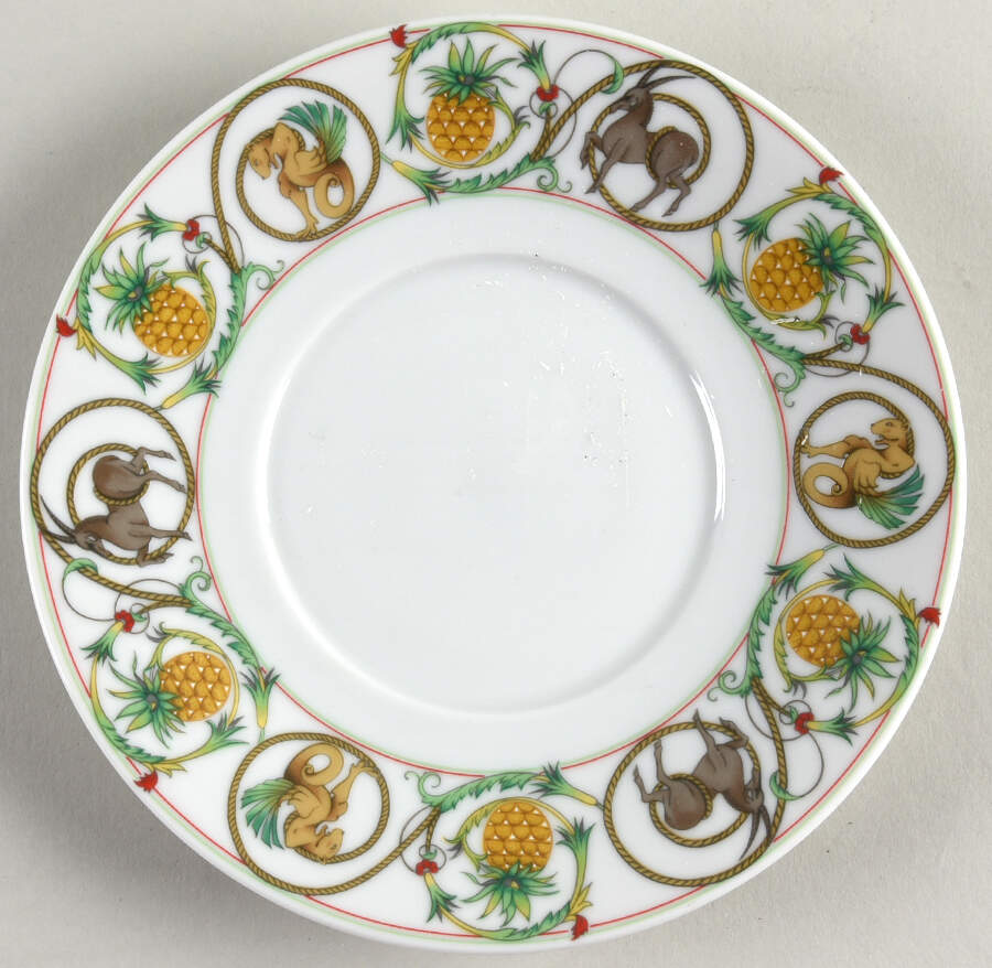 Renaissance Saucer by Muirfield-1