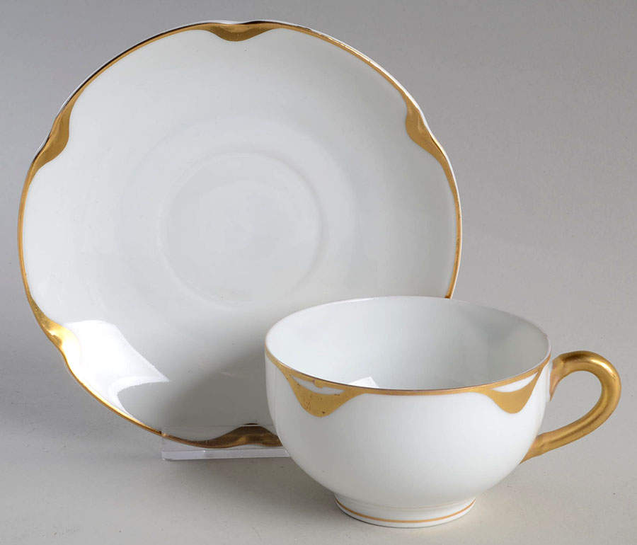 Veragold Flat Bouillon Cup & Saucer by Mutual Art Studios-1