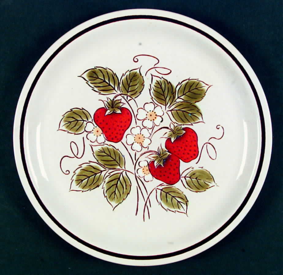 Strawberry Dinner Plate by Montgomery Ward-1