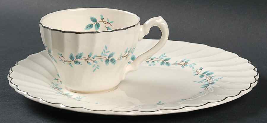 Bluebell Snack Plate & Cup Set by Myott Staffordshire-1