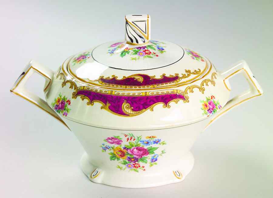 Dorothy Sugar Bowl & Lid by Myott Staffordshire-1