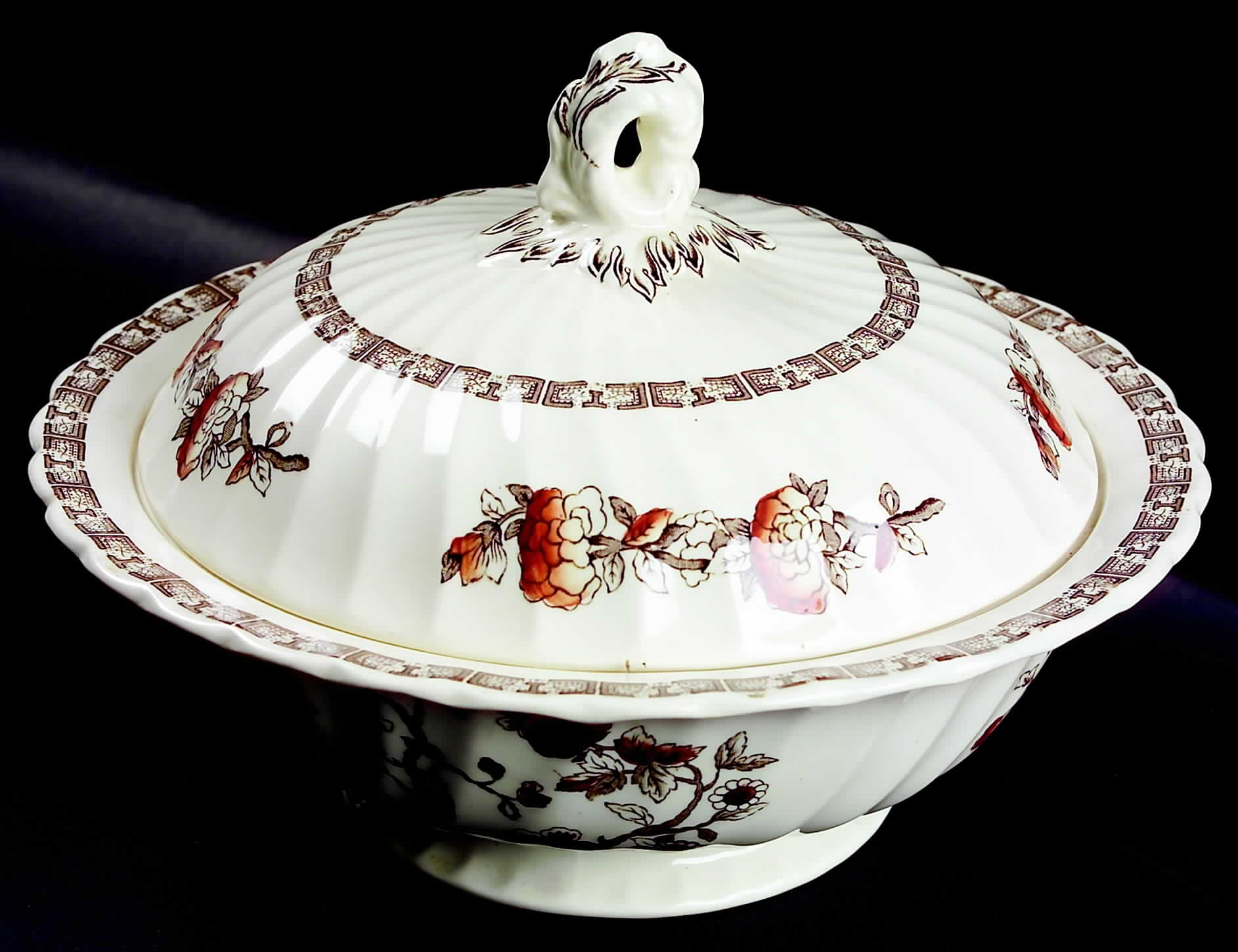 Dynasty (Swirled) Round Covered Vegetable by Myott Staffordshire-1