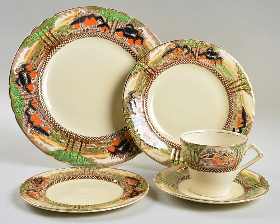 England's Countryside (Scalloped, Gold) 5 Piece Place Setting by Myott Staffordshire-1