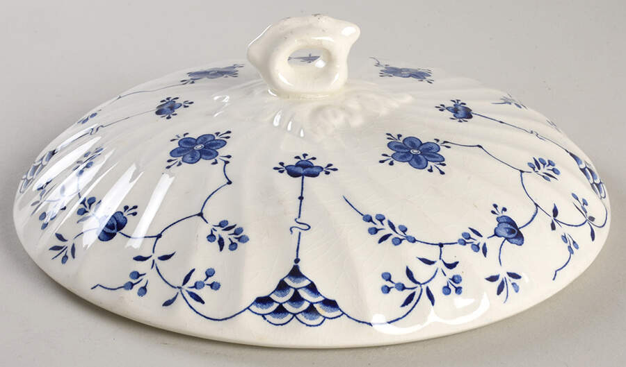 Finlandia Lid for Round Vegetable by Myott Staffordshire-1