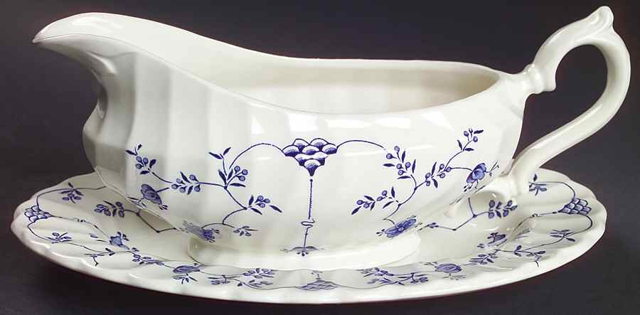 Finlandia Gravy Boat & Underplate/Relish by Myott Staffordshire-1