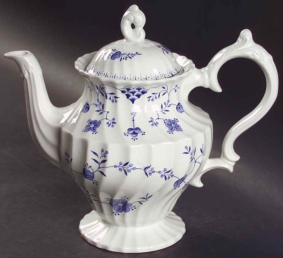 Finlandia Teapot & Lid by Myott Staffordshire-1