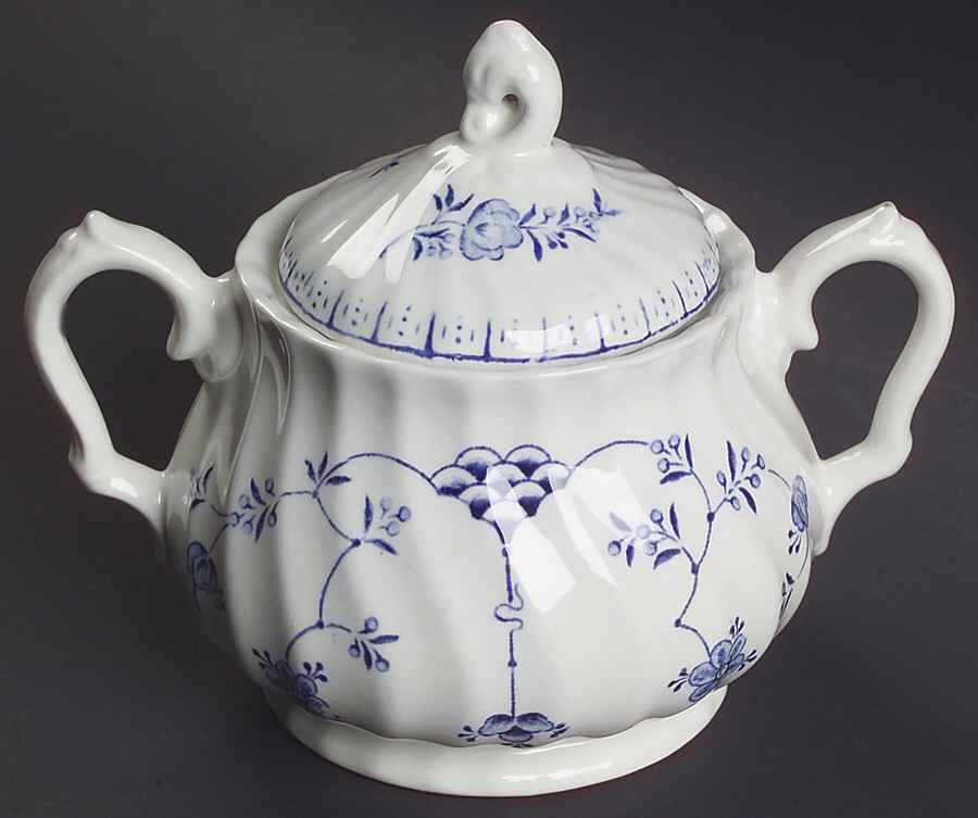 Finlandia Sugar Bowl & Lid by Myott Staffordshire-1