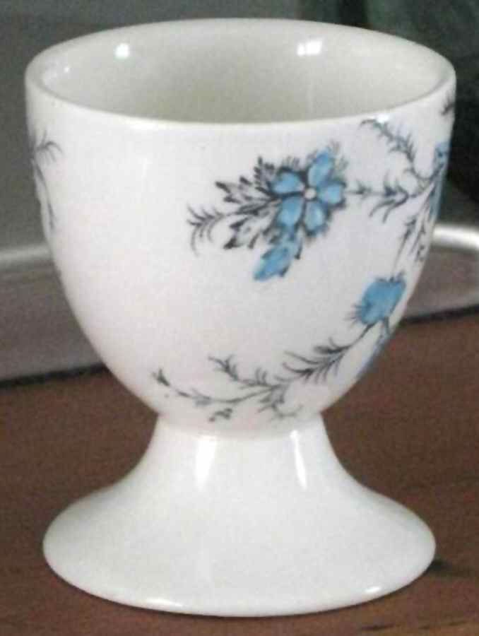 Forget Me Not Single Egg Cup by Myott Staffordshire-1