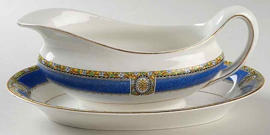 The Hatherton Gravy Boat & Underplate/Relish by Myott Staffordshire-1