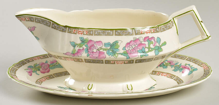 Indian Tree Green (Scalloped) Gravy Boat & Underplate by Myott Staffordshire-1