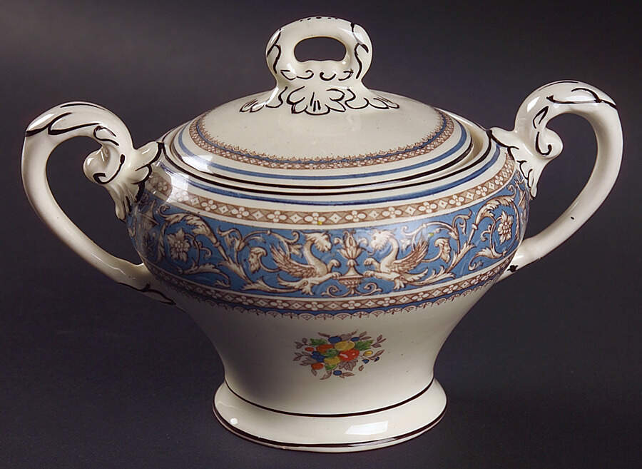 Medici Sky Blue Sugar Bowl & Lid by Myott Staffordshire-1