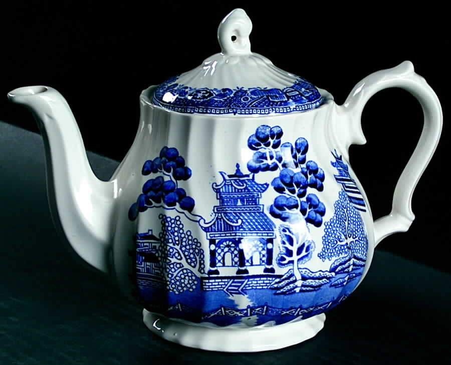 Old Willow Blue Teapot & Lid by Myott Staffordshire-1