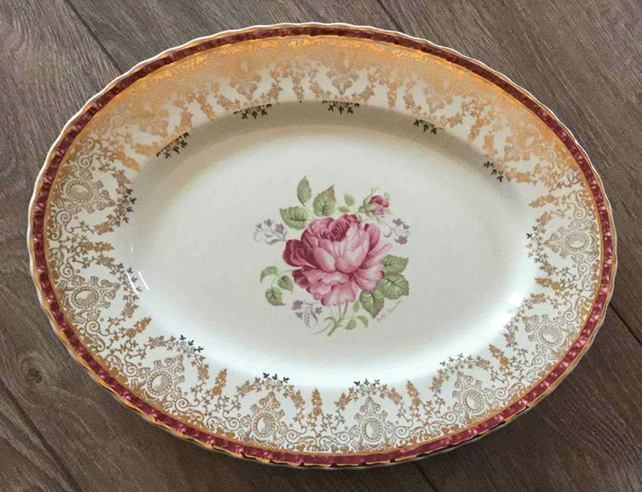 Princess Elizabeth Red 11" Oval Serving Platter by Myott Staffordshire-1