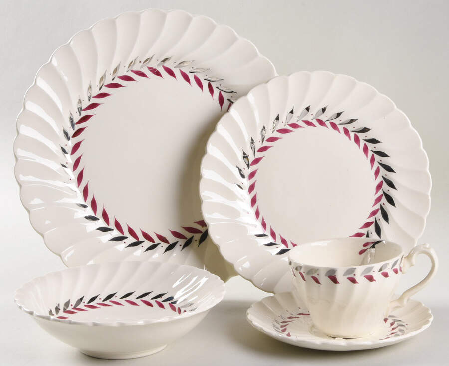 Regency 5 Piece Place Setting by Myott Staffordshire-1