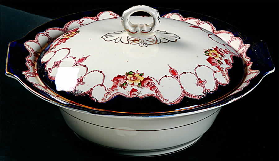 Rosemary (Smooth) Round Covered Vegetable by Myott Staffordshire-1