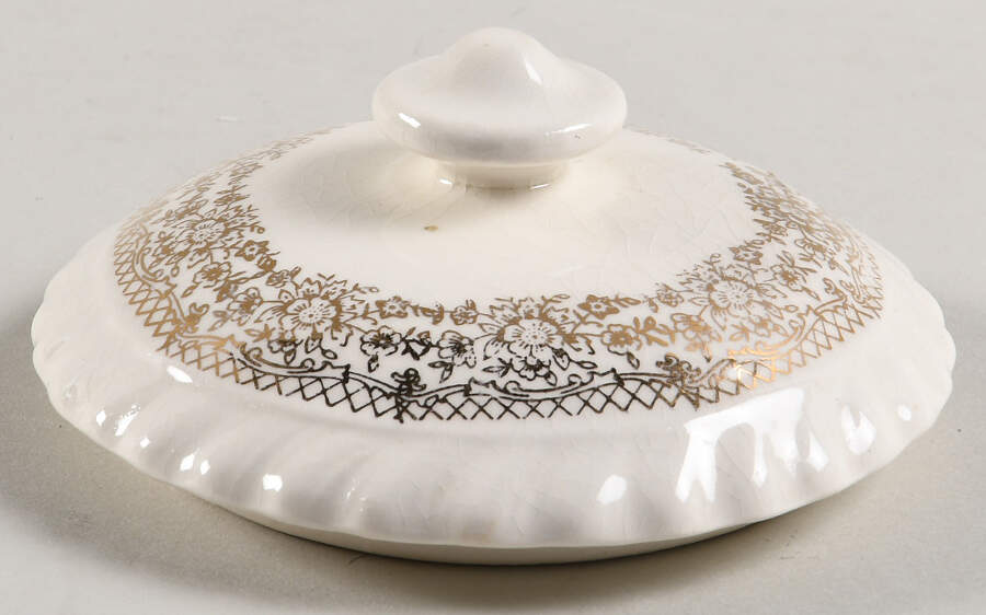 Royalty Maroon Band Lid for Sugar Bowl by Myott Staffordshire-1