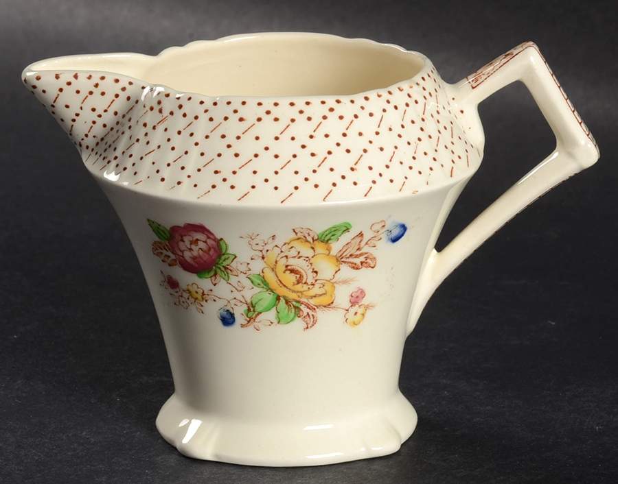 Swing Time (Scalloped) Creamer by Myott Staffordshire-1