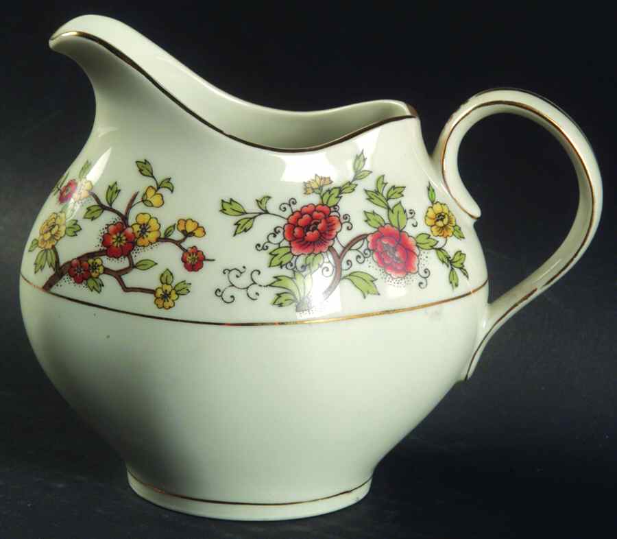 Flora Creamer by Meito-1