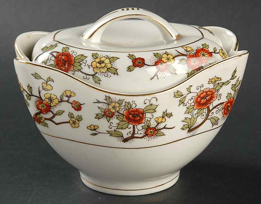 Flora Sugar Bowl & Lid by Meito-1