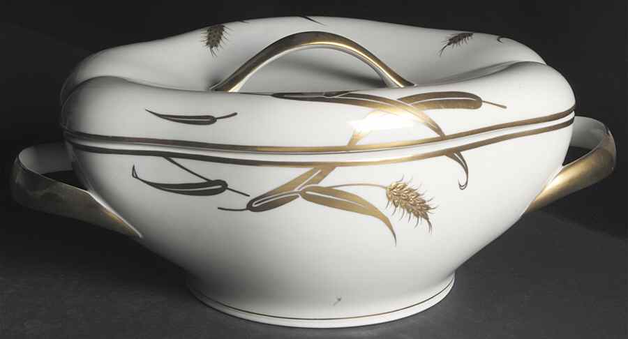 Midas (Cream Background, Occupied Japan) Oval Covered Vegetable by Meito-1