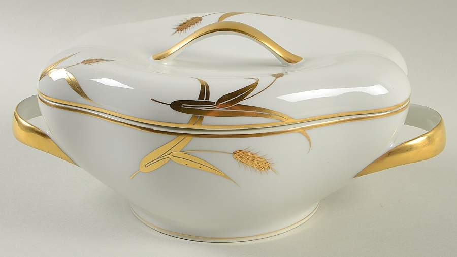 Midas (White Background) Oval Covered Vegetable by Meito-1