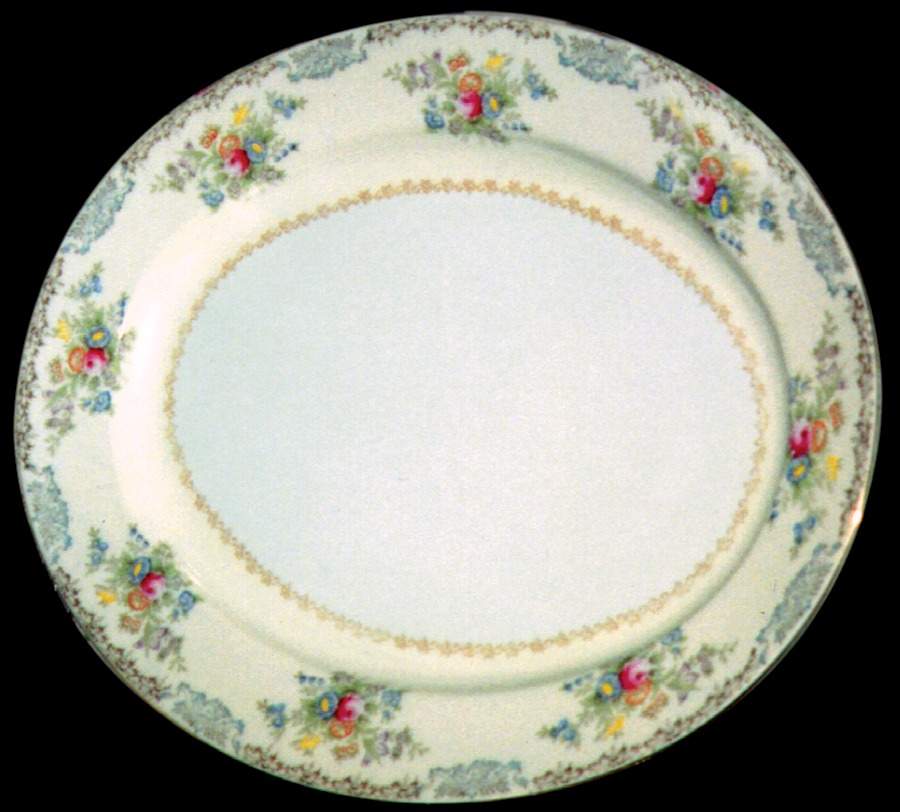 MIO3 14" Oval Serving Platter by Mikado-1