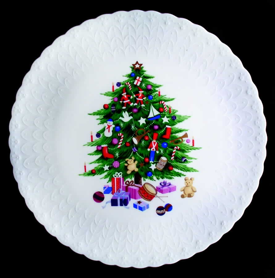 Christmas Spirit Cake Plate by Mikasa-1