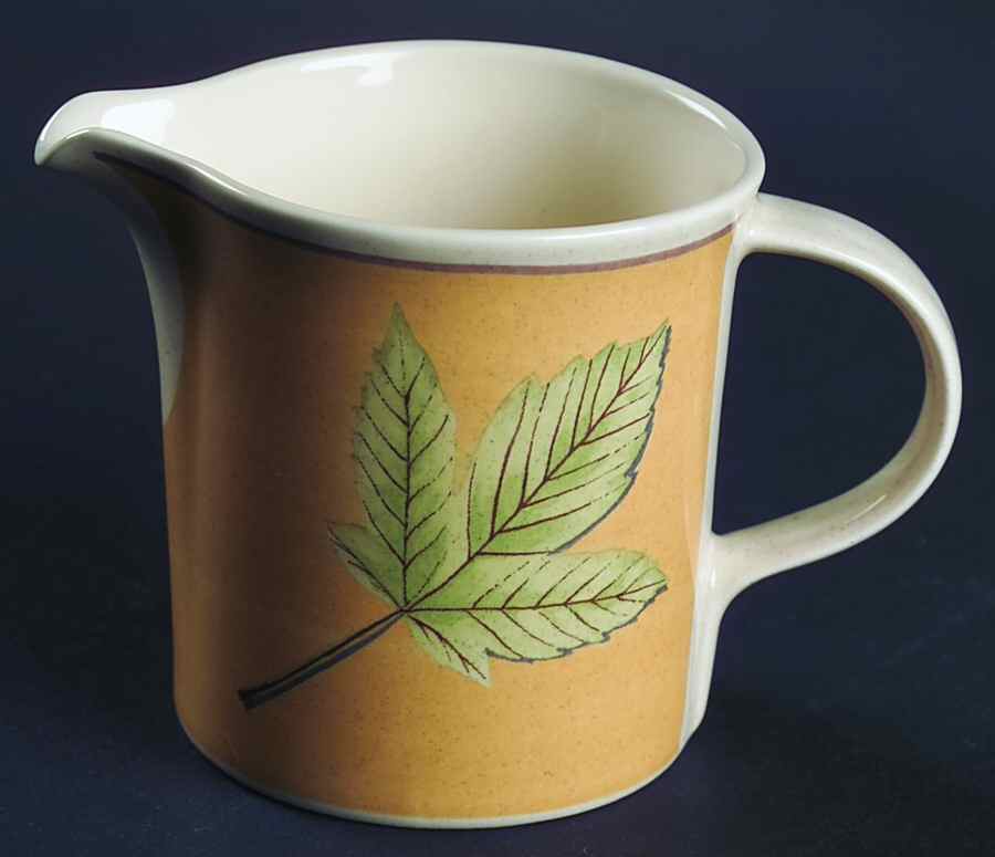 Leaf Lyric Creamer by Mikasa-1