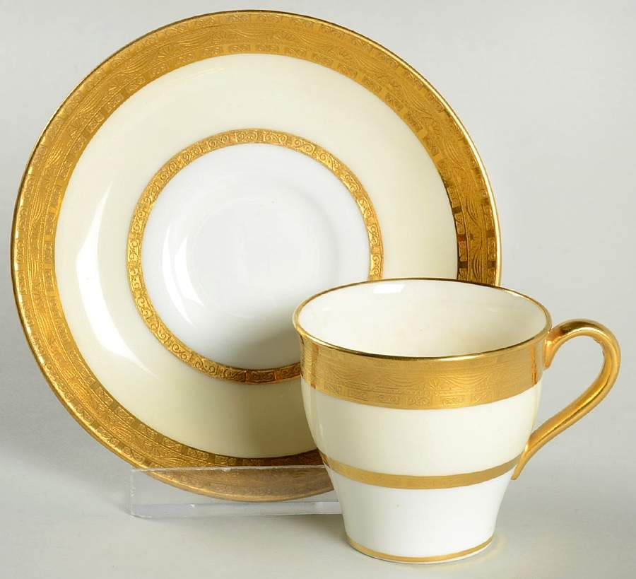 H1992 Flat Demitasse Cup & Saucer Set by Minton-1