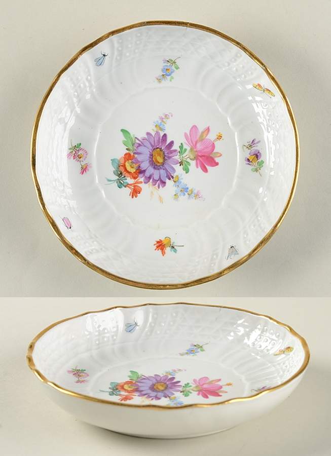 MSS29 Fruit/Dessert (Sauce) Bowl by Meissen (Germany)-1