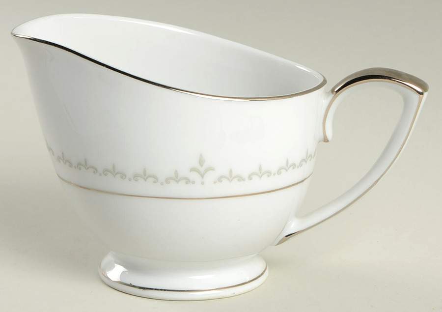 Esquire Creamer by Mikasa-1