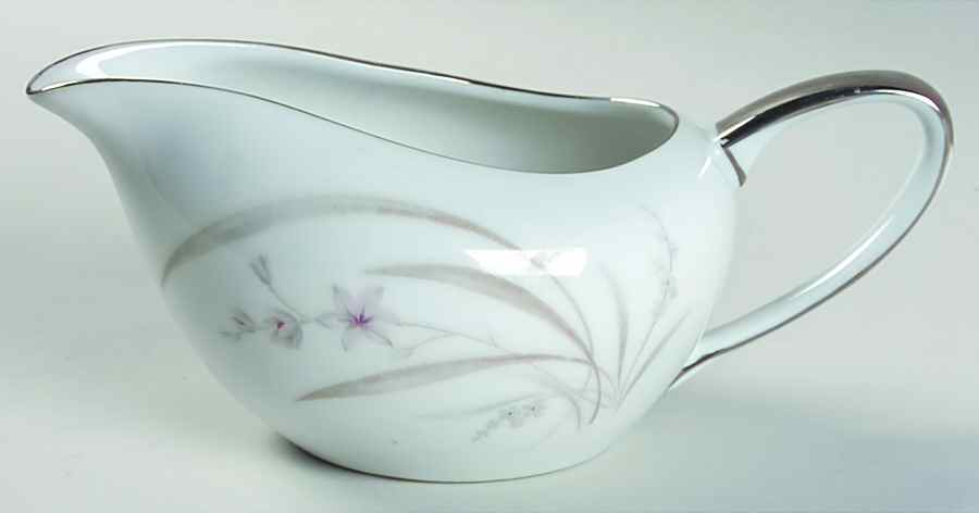 Chandra Creamer by Mikasa-1