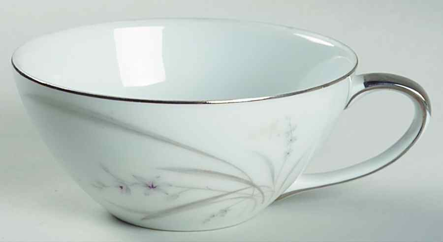 Chandra Flat Cup by Mikasa-1