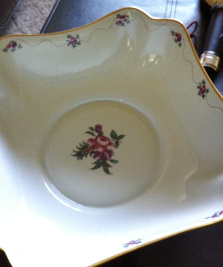 MOT12 8" Square Vegetable Bowl by Mottahedeh-1