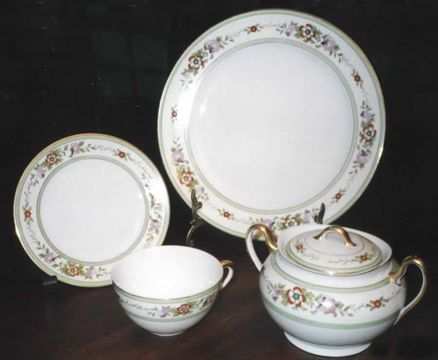 MEI478 Sugar Bowl & Lid by Meito-1