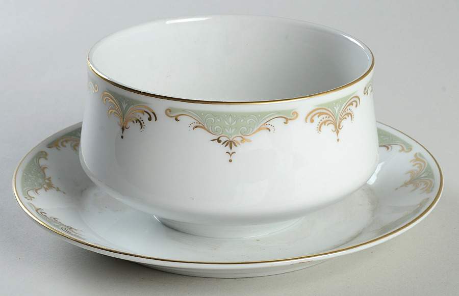 Valhala Gravy Boat with Attached Underplate by Mikasa-1