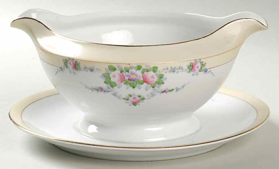 Buffalo Gravy Boat with Attached Underplate by Meito-1