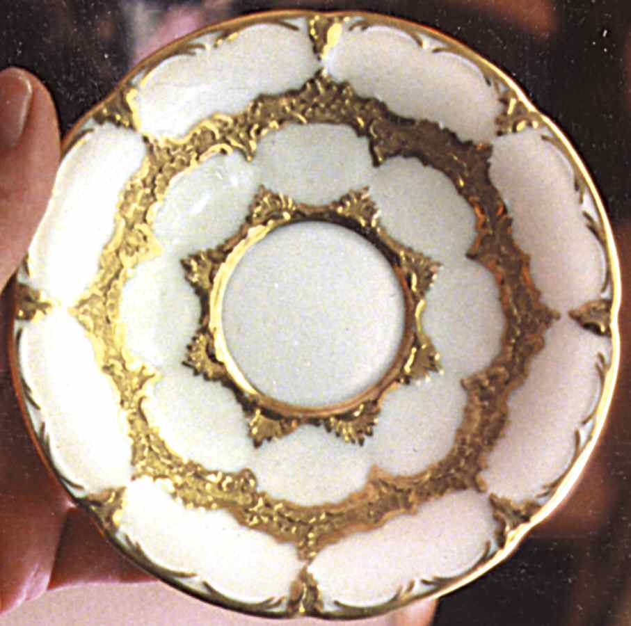 999979 Saucer by Meissen (Germany)-1
