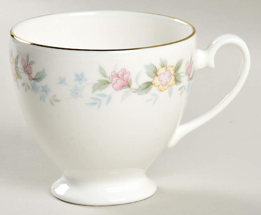 Alpine Footed Cup by Mayfair (England)-1