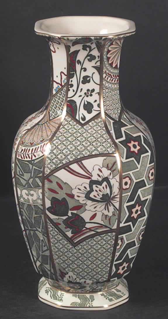 Applique Green Large Indian Vase by Mason's-1