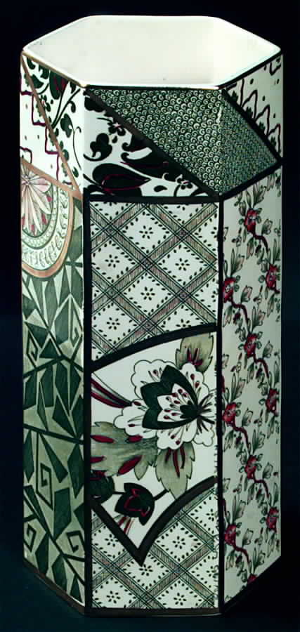 Applique Green 10" Vase by Mason's-1