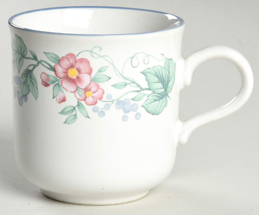 Kensington Flat Cup by Mervyn's-1
