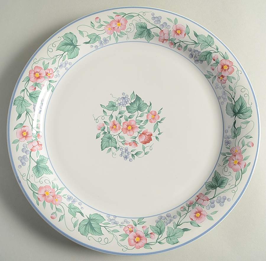 Kensington 12" Chop Plate (Round Platter) by Mervyn's-1