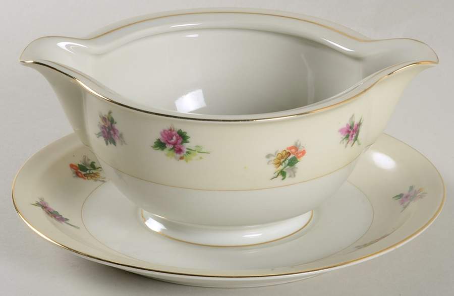 Garden Rose Gravy Boat with Attached Underplate by Meito-1