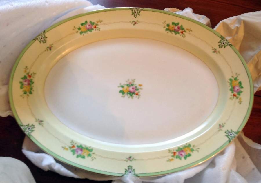 MEI483 16" Oval Serving Platter by Meito-1