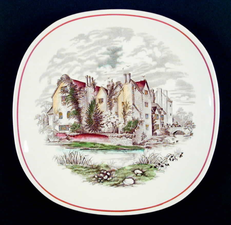 Romantic England Dinner Plate by J & G Meakin-1