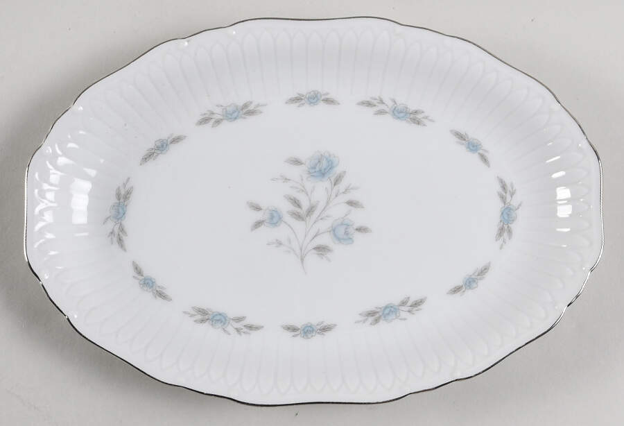Sweetheart Rose Underplate for Gravy Boat by Mikasa-1