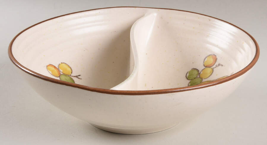 Tropicana Round Divided Vegetable Bowl by Metlox - Poppytrail - Vernon-1