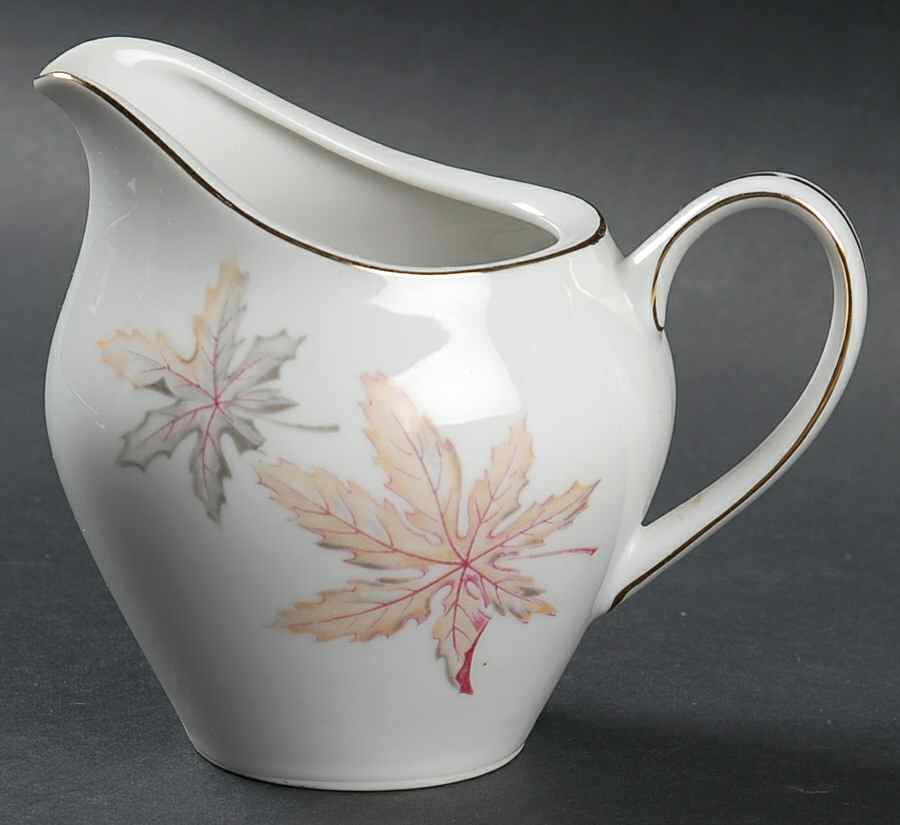 East Wind Creamer by Meito-1